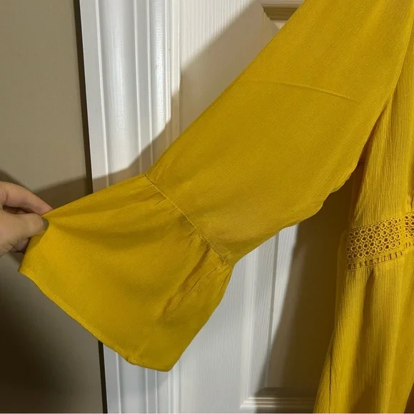 Torrid Mustard Lace Detail Blouse - Picture 3 of 8